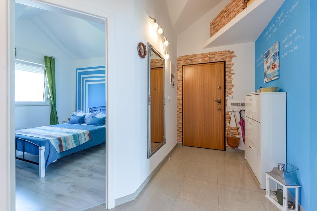 Apartment Sea View Mouth Cetina Omiš Kültér fotó
