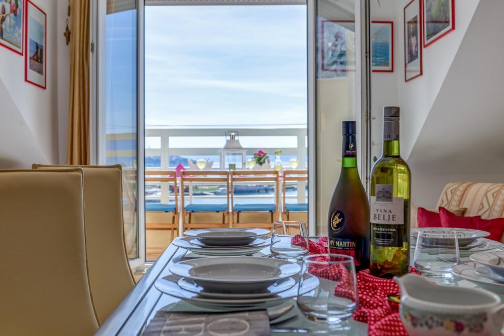 Apartment Sea View Mouth Cetina Omiš Kültér fotó