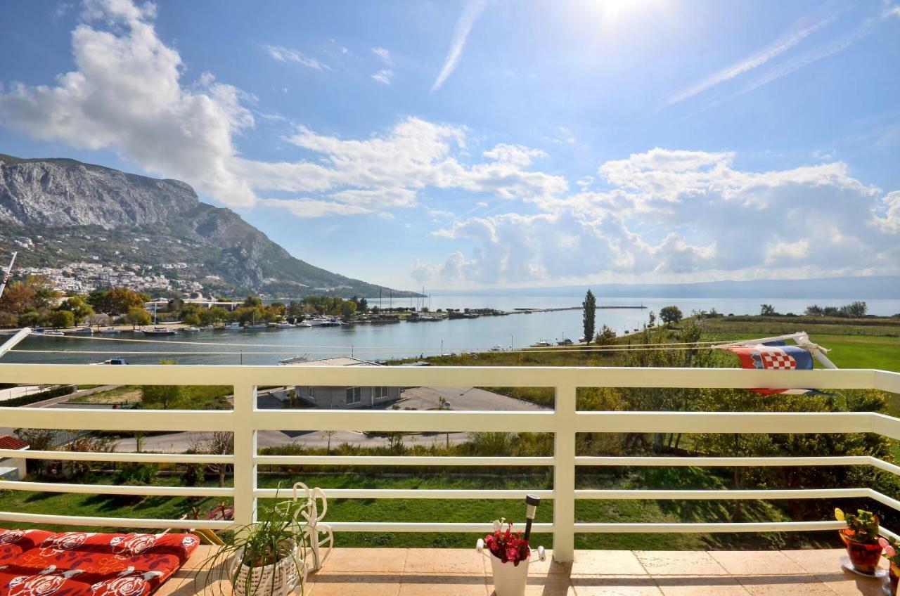 Apartment Sea View Mouth Cetina Omiš Kültér fotó